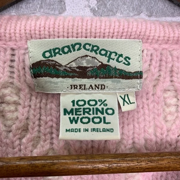Aran Crafts 100% Merino Wool Cardigan XL Made in Ireland. - Picture 9 of 9